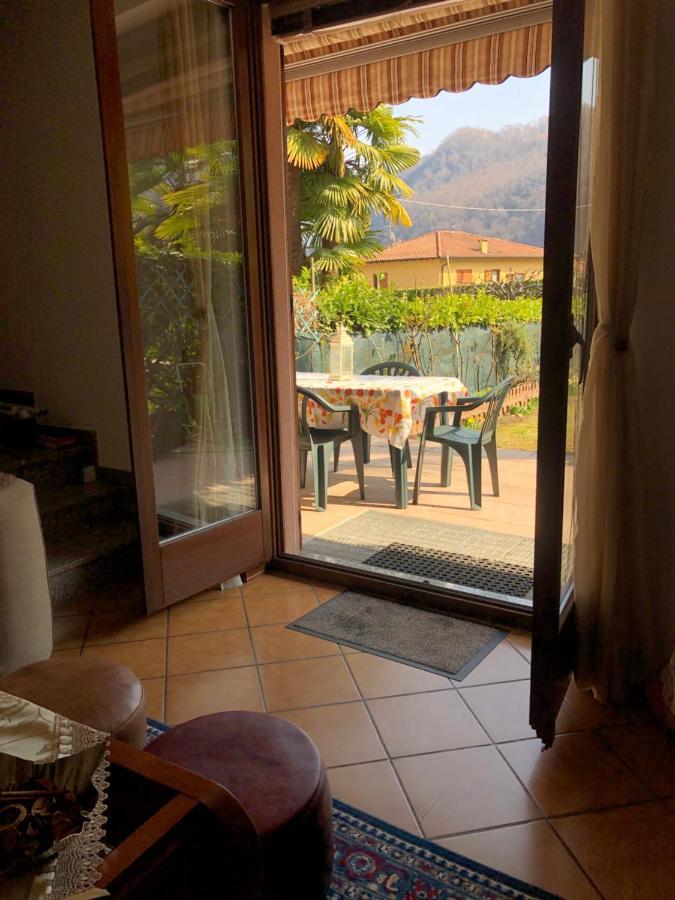 Casa Tiziana Villa Lavena Ponte Tresa Luaran gambar